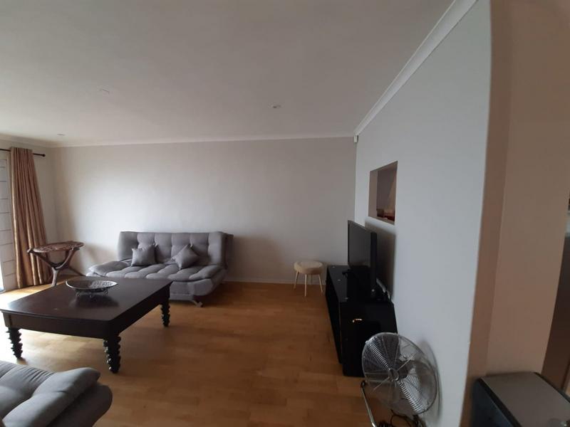 To Let 1 Bedroom Property for Rent in Simons Town Western Cape